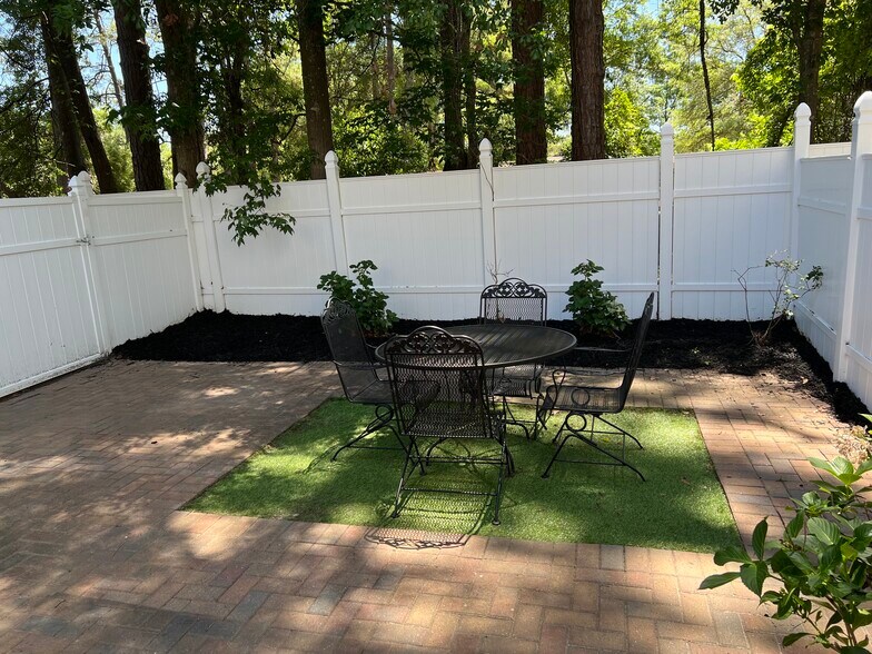 Backyard - 25 Sugar Maple Ln
