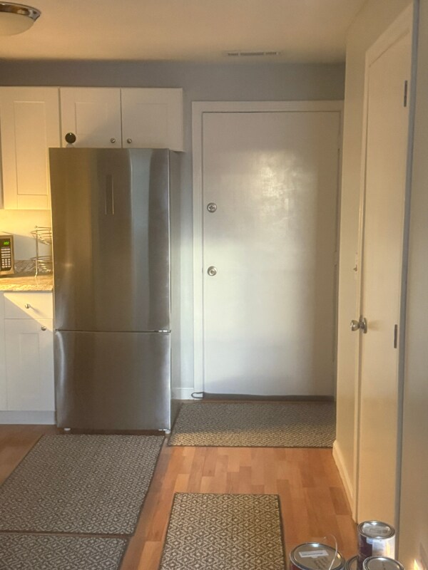 Building Photo - 105 Elmwood Dr