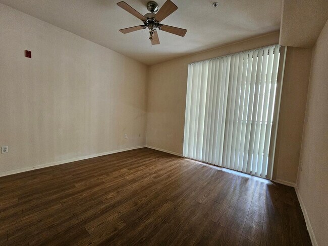 Building Photo - 18416 N Cave Creek Rd