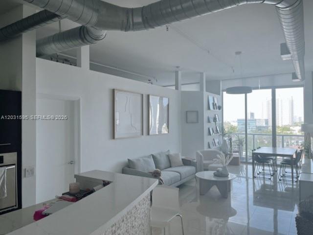 Building Photo - 3029 NE 188th St