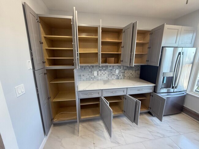 Building Photo - 375 John F. Kennedy Blvd