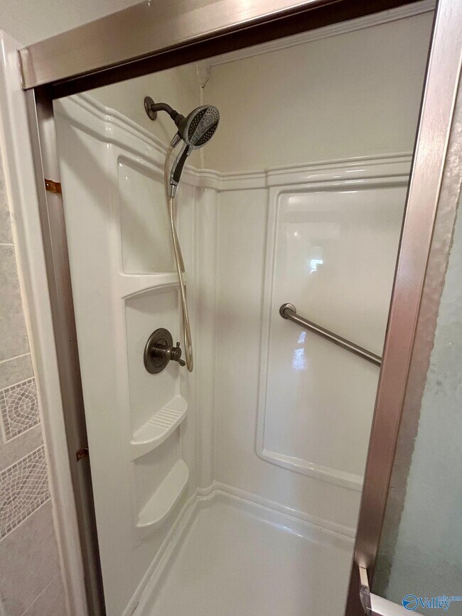 Building Photo - 4718 Meridian St N