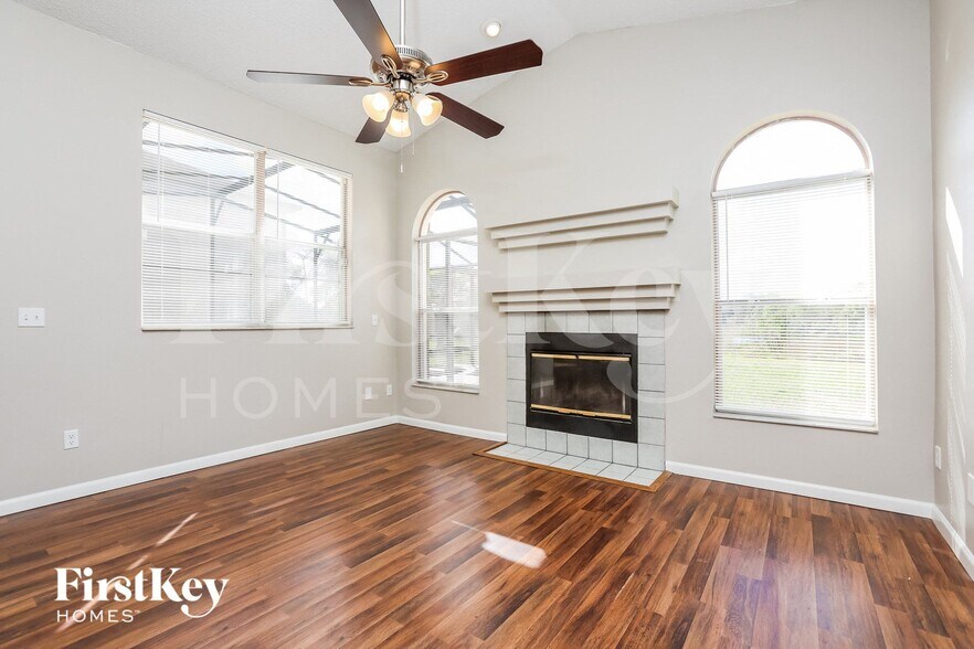 Building Photo - 62 Abbey Hollow Dr