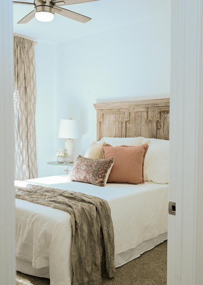 Building Photo - 90 Southaven Cir