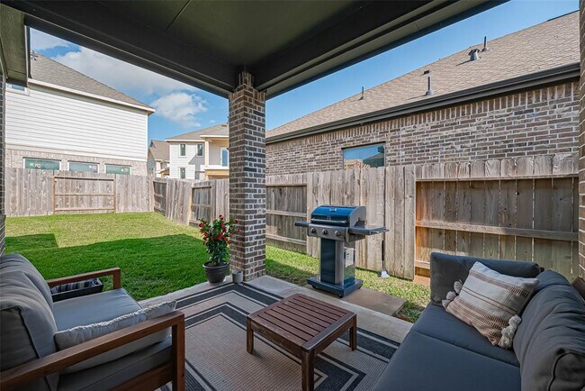 Building Photo - 15819 Glascorri Dr