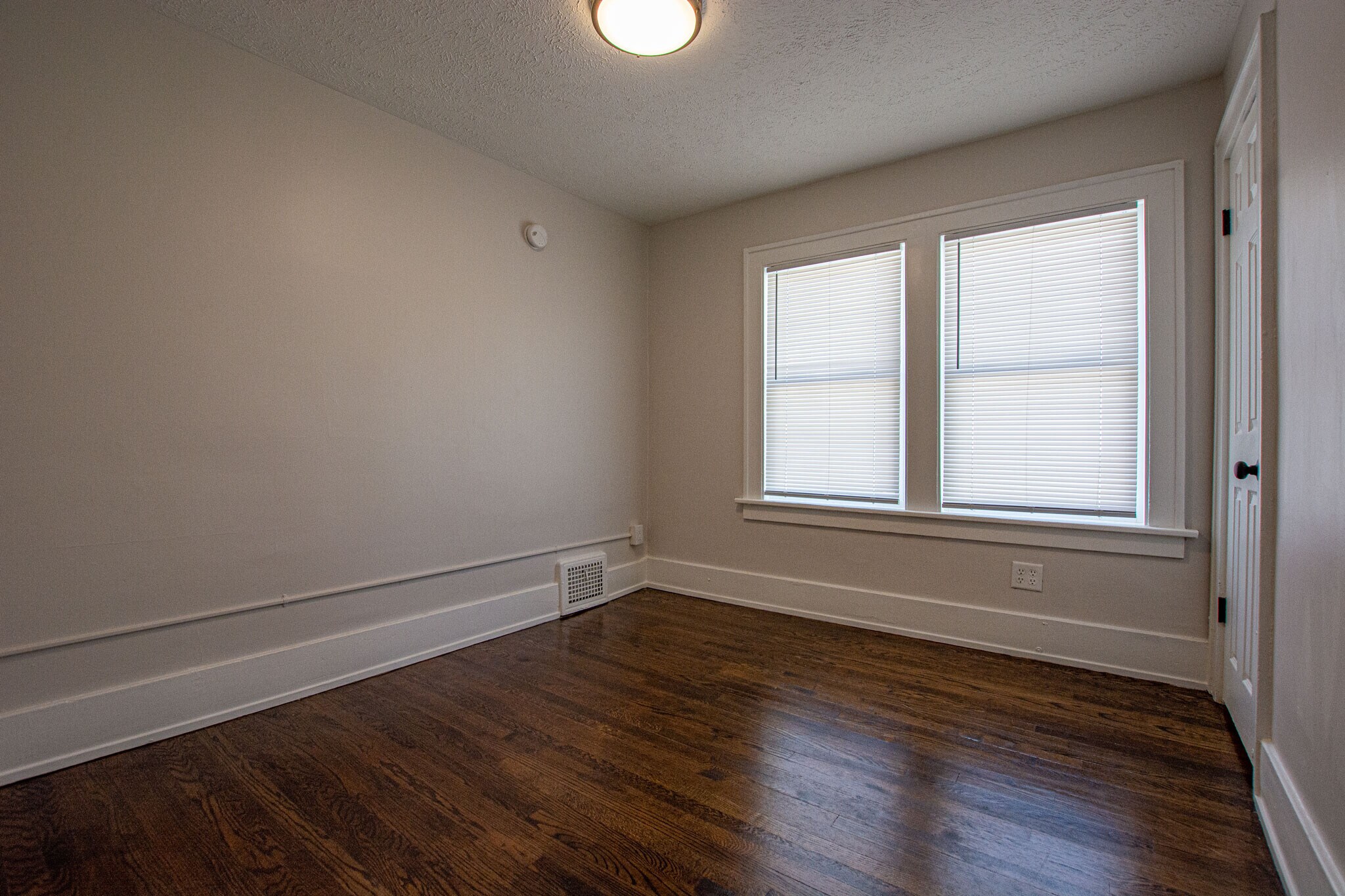 Building Photo - 3812 Dodge St