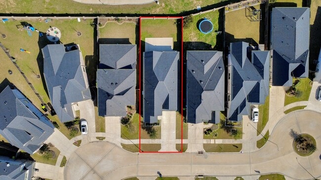 Building Photo - 4111 Crossfind Ct