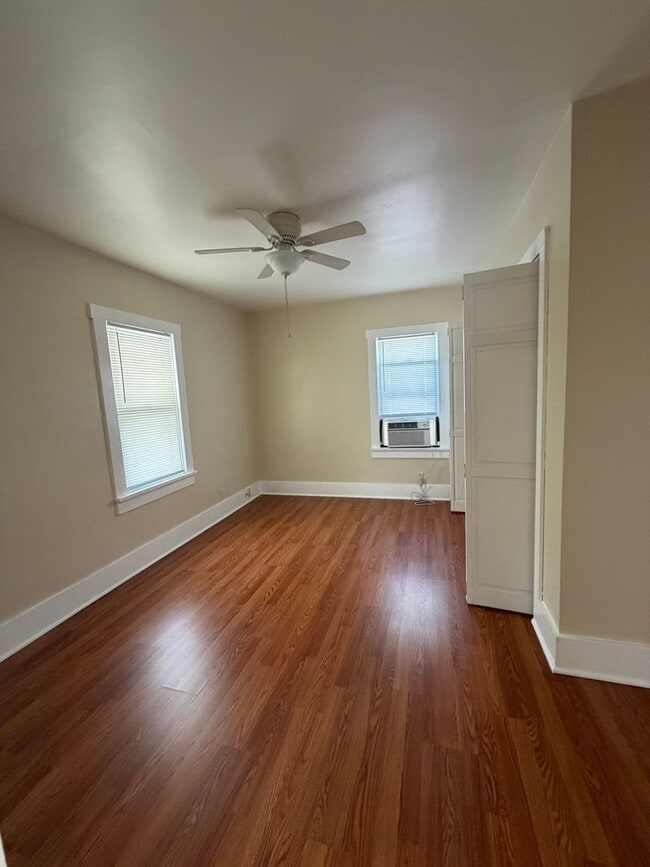 Building Photo - Adorable 2 bedroom 1 bathroom for rent