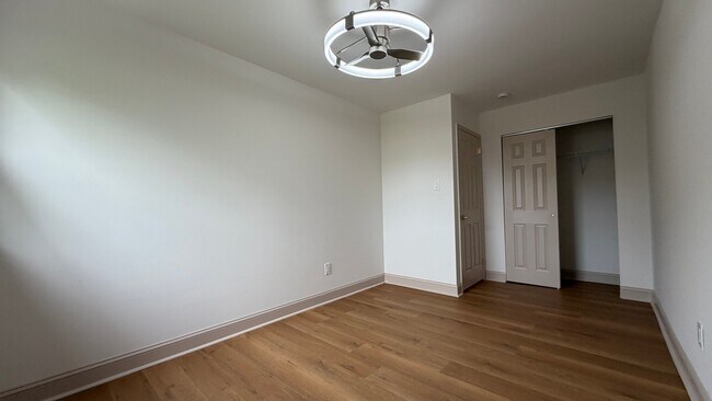 Building Photo - 9168 Ellie Dr