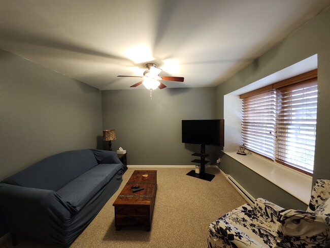 Building Photo - 436 Amblewood Way