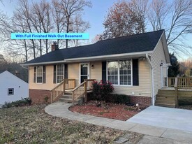 Building Photo - 221 Fallsway Ln