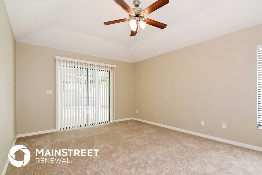 Building Photo - 3803 Hollow Wood Dr