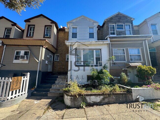 Building Photo - 4507 N Reese St