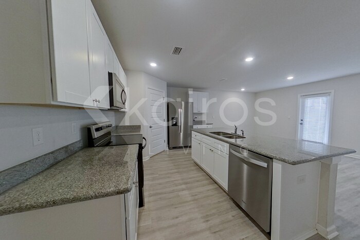 Building Photo - 123 Swallowtail Ln