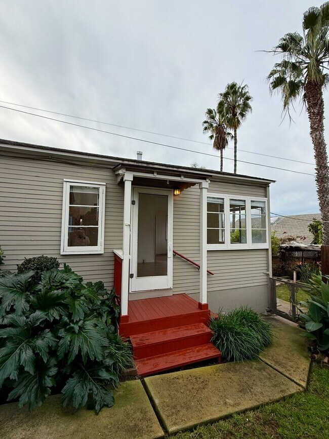 Building Photo - 4315-4315 Maryland St