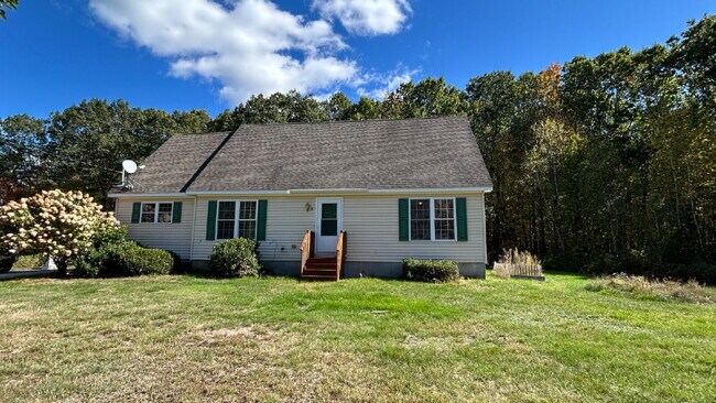 Building Photo - Spacious 3-Bedroom Cape – Quiet Country Living on 2 Acres
