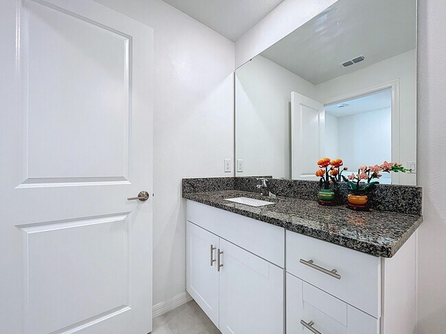 Building Photo - 4724 Tuscan Loon Dr