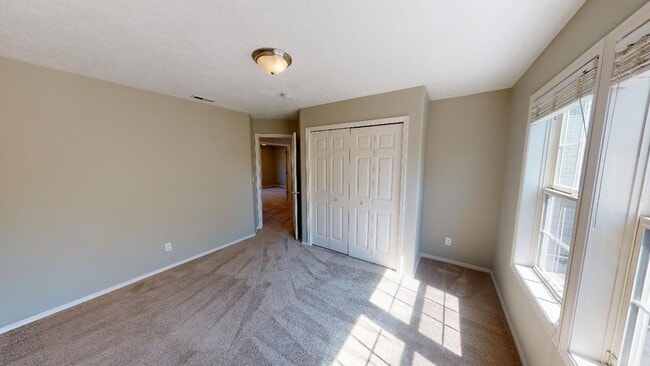Building Photo - Wilsonville - Newly Updated 4 Bed + Bonus,...