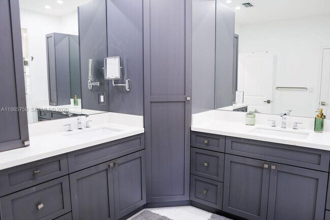 Building Photo - 2948 Hidden Harbour Ct