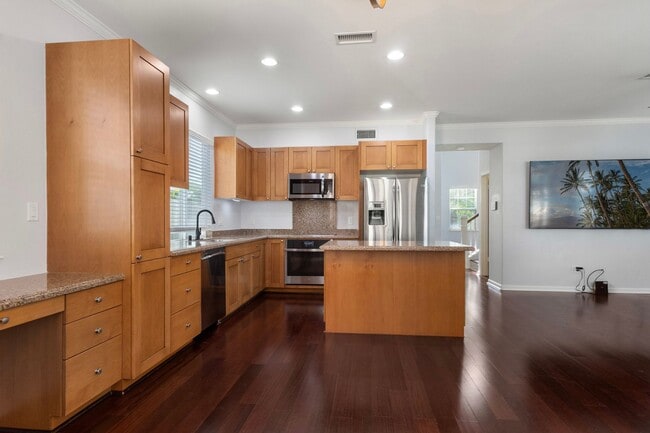 Building Photo - Executive Living in Kamakana at Hoakalei