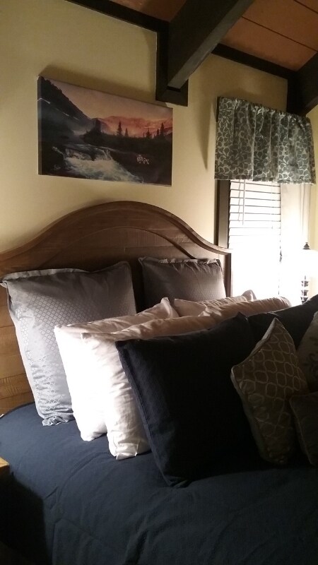 Building Photo - 2180 Yellowtail Rd