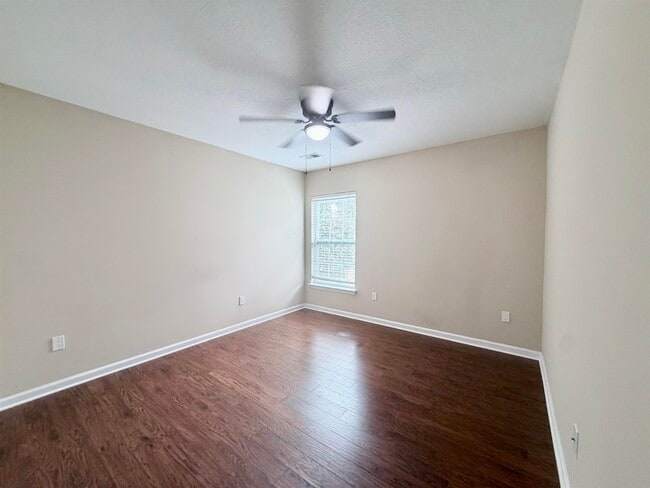 Building Photo - 368 Stafford Dr