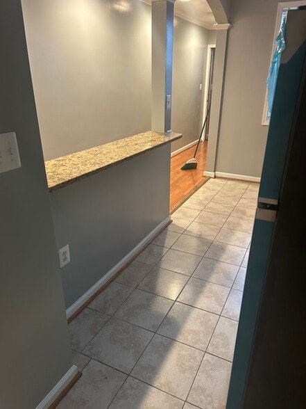 Building Photo - 1209 Madison St