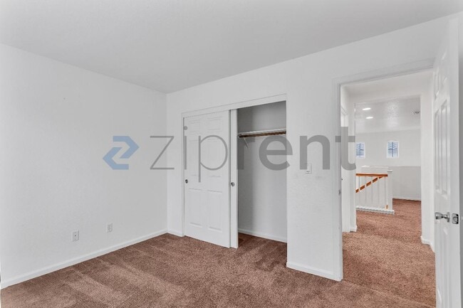 Building Photo - 3906 Glacier Ct