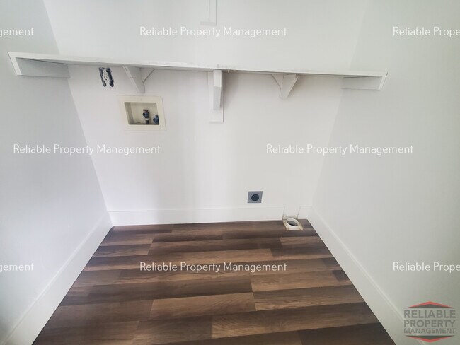 Building Photo - 2236 Meppen Dr