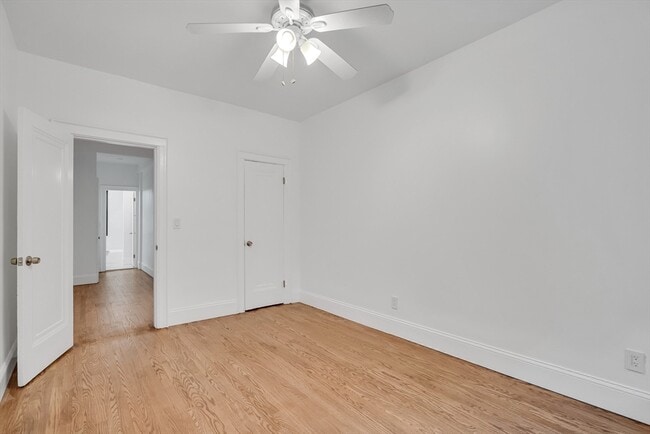 Building Photo - 137 Englewood Ave