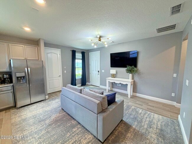 Building Photo - 92 Carina Trl