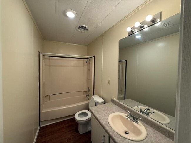 Building Photo - 23393 Nameless Rd