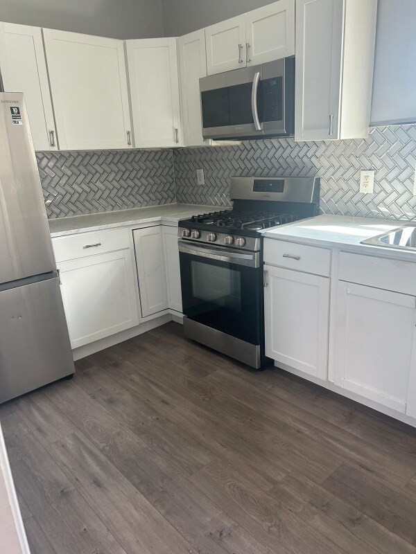 Building Photo - 34 Savings St