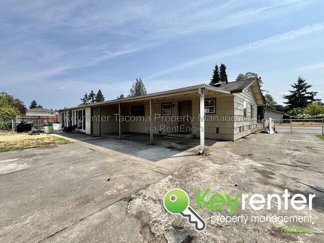 Building Photo - 11916 Alaska St S