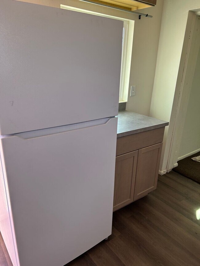 Building Photo - Winslow Home For Rent