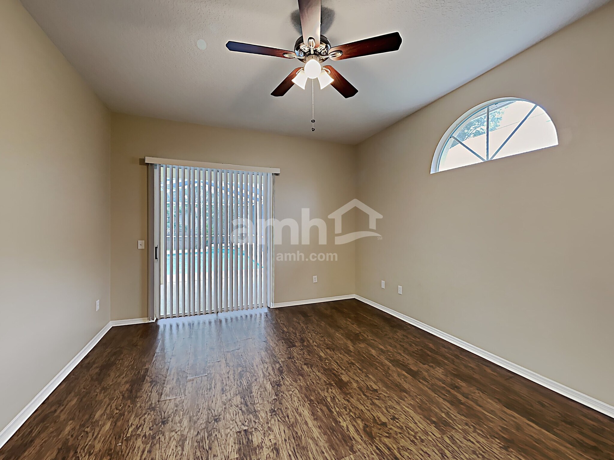 Building Photo - 10042 Cypress Shadow Ave