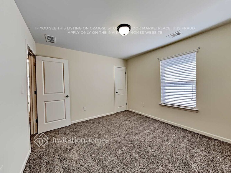 Building Photo - 150 Forrest Hills Dr