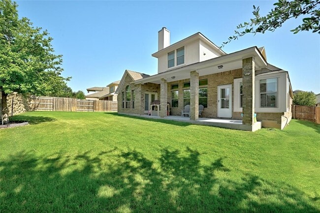 Building Photo - 2812 St Paul Rivera