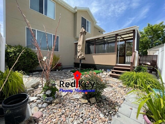 Building Photo - Fermin Ln Single Family Home