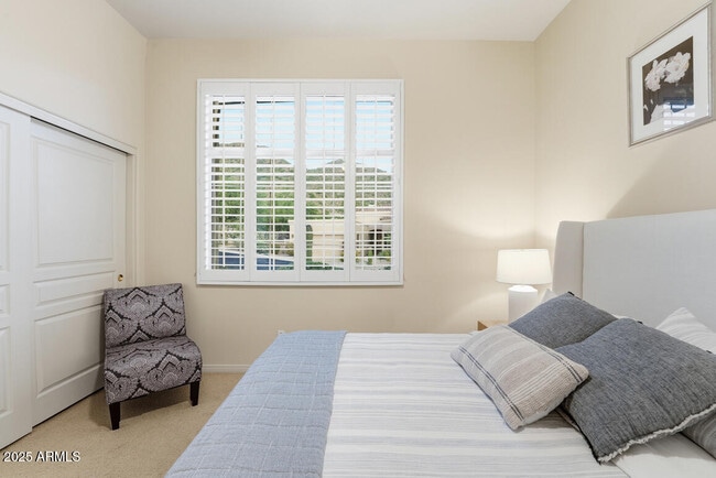 Building Photo - 12202 N 138th St