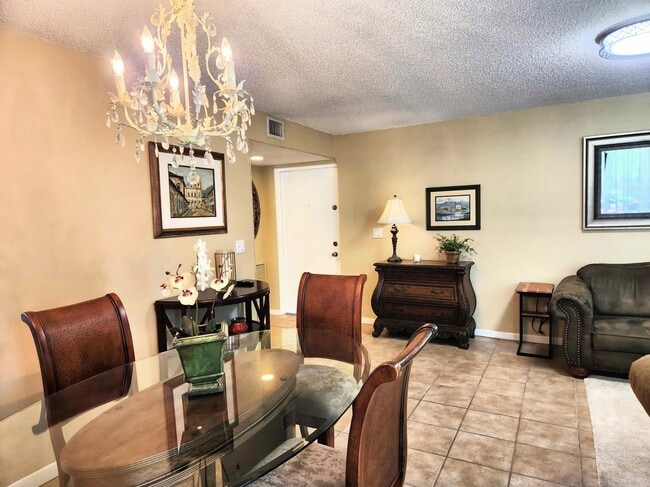 Dining Room - 825 Egret Cir