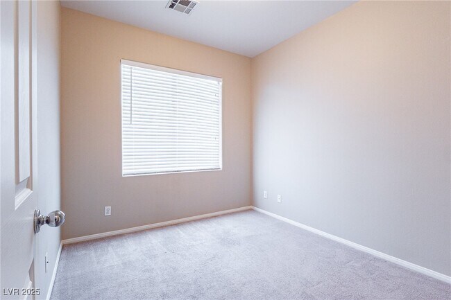 Building Photo - 8941 Bentonville Ct