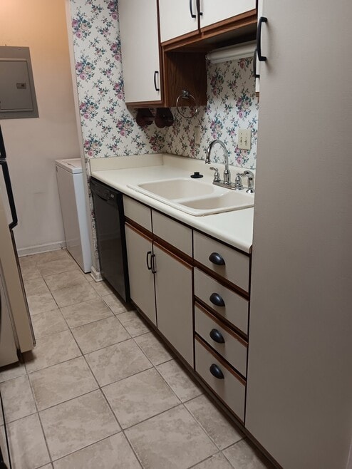 Building Photo - 110 Heywood Rd