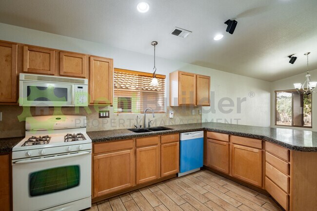 Building Photo - CALL US TODAY AT (505) 808-6467 TO SCHEDUL...