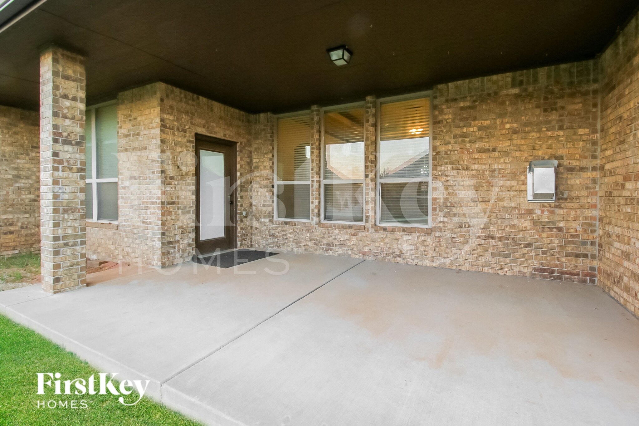 Building Photo - 11216 SW 38th St