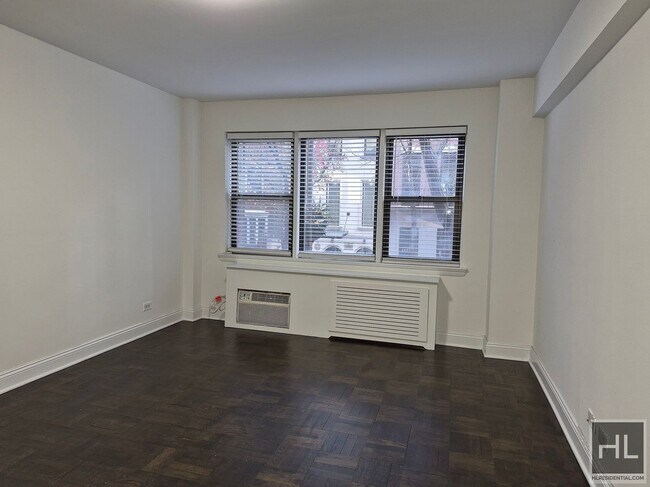 Building Photo - BEEKMAN PLACE