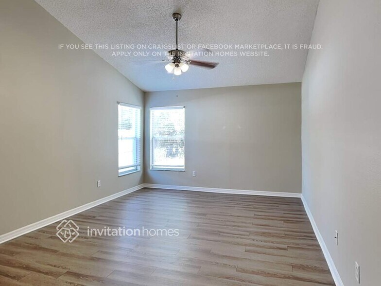 Building Photo - 328 Inglenook Cir
