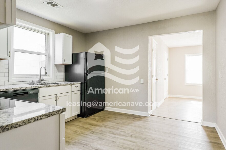 Building Photo - 509 Isley Blvd