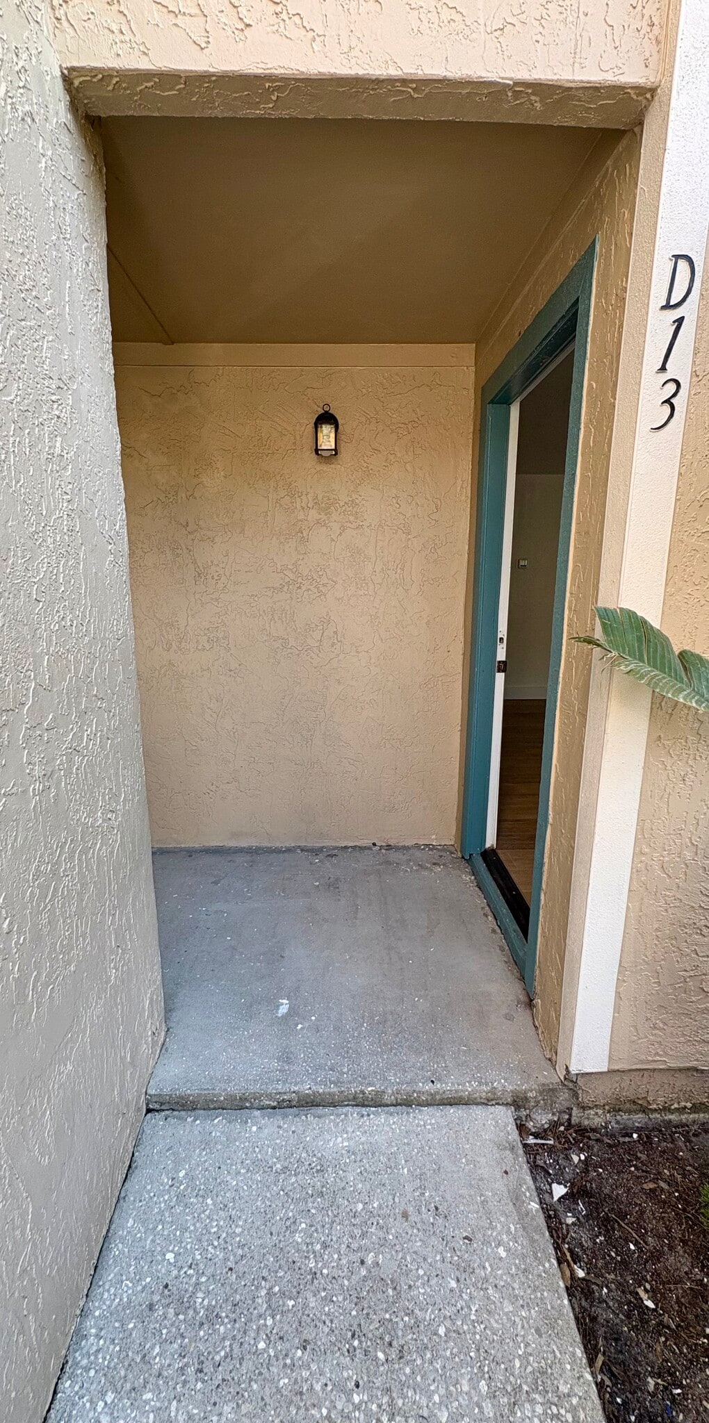 Building Photo - 4810 S Dauphin Ave