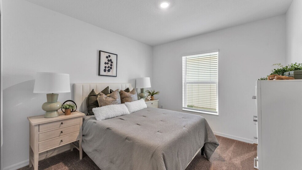 Building Photo - 204 Rivermill Way